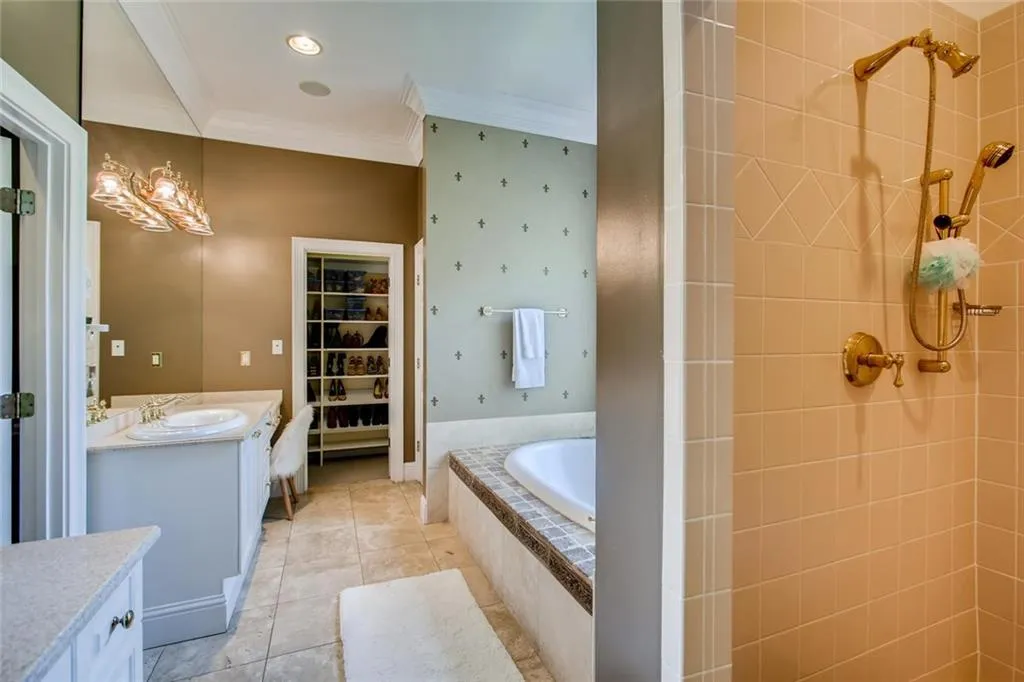 5185 Falcon Chase Lane, Sandy Springs, Georgia 30342, 5 Bedrooms Bedrooms, ,4 BathroomsBathrooms,Residential,Sold,5185 Falcon Chase Lane,6674890