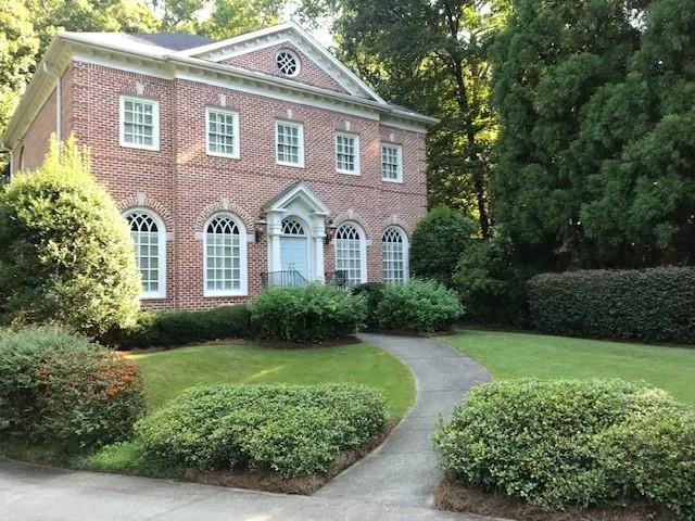 5185 Falcon Chase Lane, Sandy Springs, Georgia 30342, 5 Bedrooms Bedrooms, ,4 BathroomsBathrooms,Residential,Sold,5185 Falcon Chase Lane,6674890