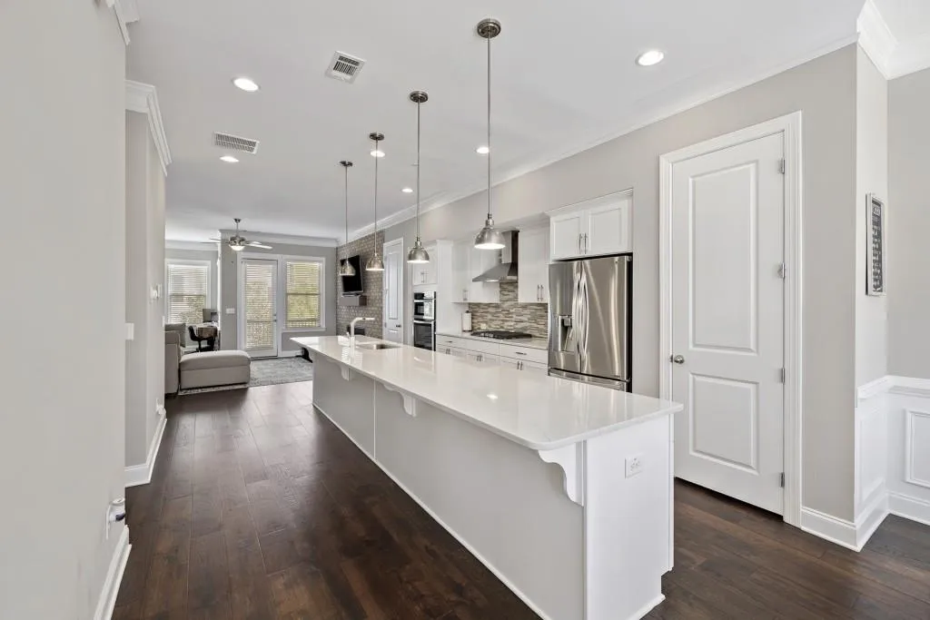 55 Marlow Place, Sandy Springs, Georgia 30328, 3 Bedrooms Bedrooms, ,3 BathroomsBathrooms,Residential,Sold,55 Marlow Place,7046239