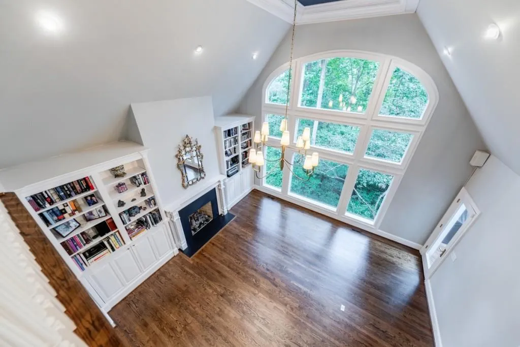 8225 Grogans Ferry Road, Sandy Springs, Georgia 30350, 5 Bedrooms Bedrooms, ,4 BathroomsBathrooms,Residential,Sold,8225 Grogans Ferry Road,6790609