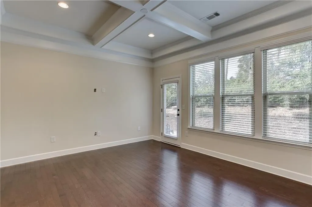 111 Barkley Lane, Sandy Springs, Georgia 30328, 4 Bedrooms Bedrooms, ,3 BathroomsBathrooms,Residential,Sold,111 Barkley Lane,6668177