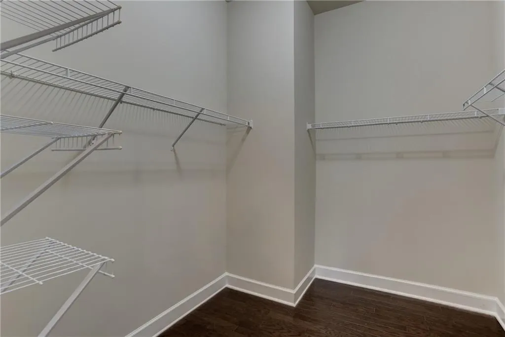 111 Barkley Lane, Sandy Springs, Georgia 30328, 4 Bedrooms Bedrooms, ,3 BathroomsBathrooms,Residential,Sold,111 Barkley Lane,6668177