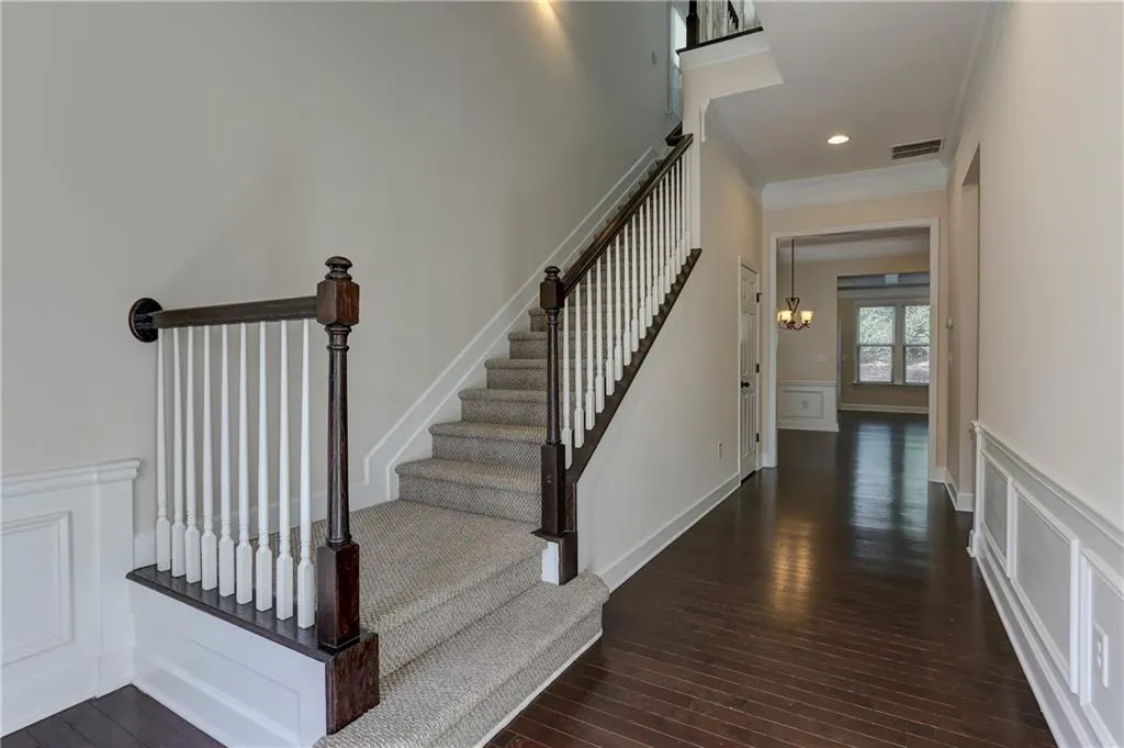 111 Barkley Lane, Sandy Springs, Georgia 30328, 4 Bedrooms Bedrooms, ,3 BathroomsBathrooms,Residential,Sold,111 Barkley Lane,6668177