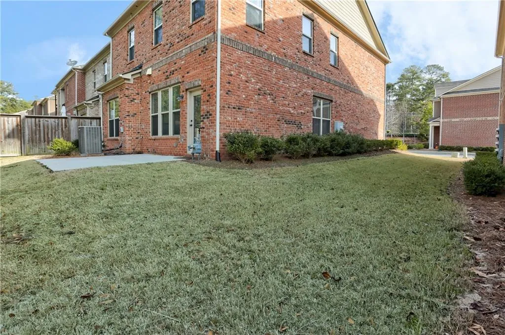 111 Barkley Lane, Sandy Springs, Georgia 30328, 4 Bedrooms Bedrooms, ,3 BathroomsBathrooms,Residential,Sold,111 Barkley Lane,6668177