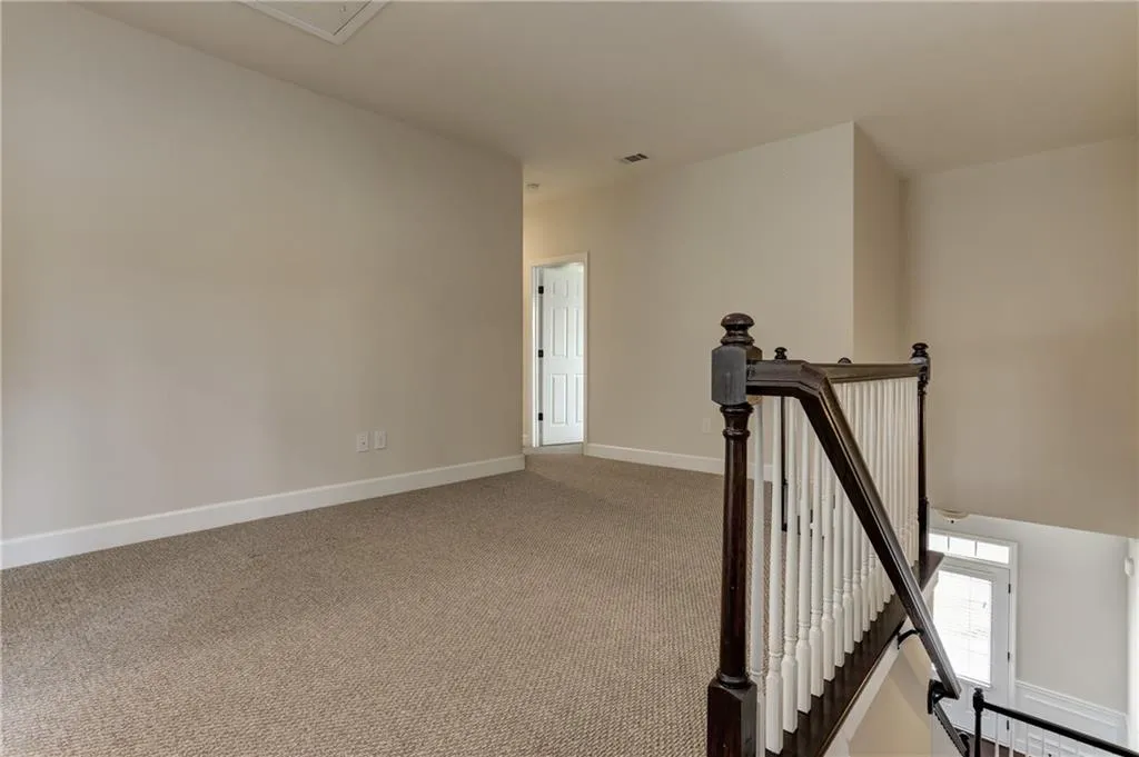 111 Barkley Lane, Sandy Springs, Georgia 30328, 4 Bedrooms Bedrooms, ,3 BathroomsBathrooms,Residential,Sold,111 Barkley Lane,6668177