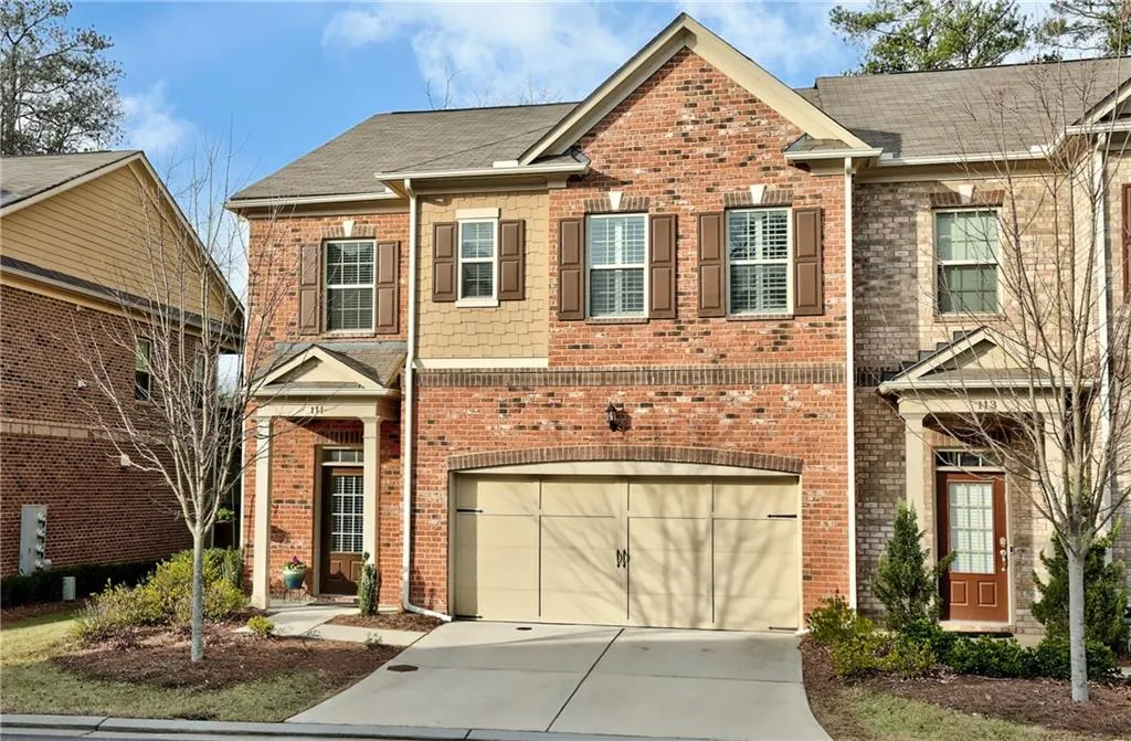 111 Barkley Lane, Sandy Springs, Georgia 30328, 4 Bedrooms Bedrooms, ,3 BathroomsBathrooms,Residential,Sold,111 Barkley Lane,6668177