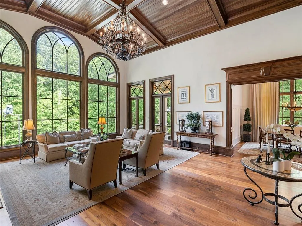 5705 Winterthur Lane, Sandy Springs, Georgia 30328, 8 Bedrooms Bedrooms, ,10 BathroomsBathrooms,Residential,Sold,5705 Winterthur Lane,6948651