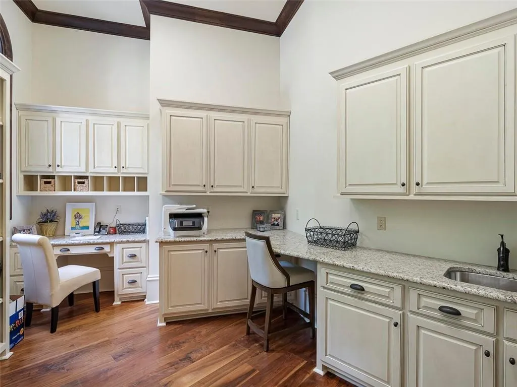 5705 Winterthur Lane, Sandy Springs, Georgia 30328, 8 Bedrooms Bedrooms, ,10 BathroomsBathrooms,Residential,Sold,5705 Winterthur Lane,6948651