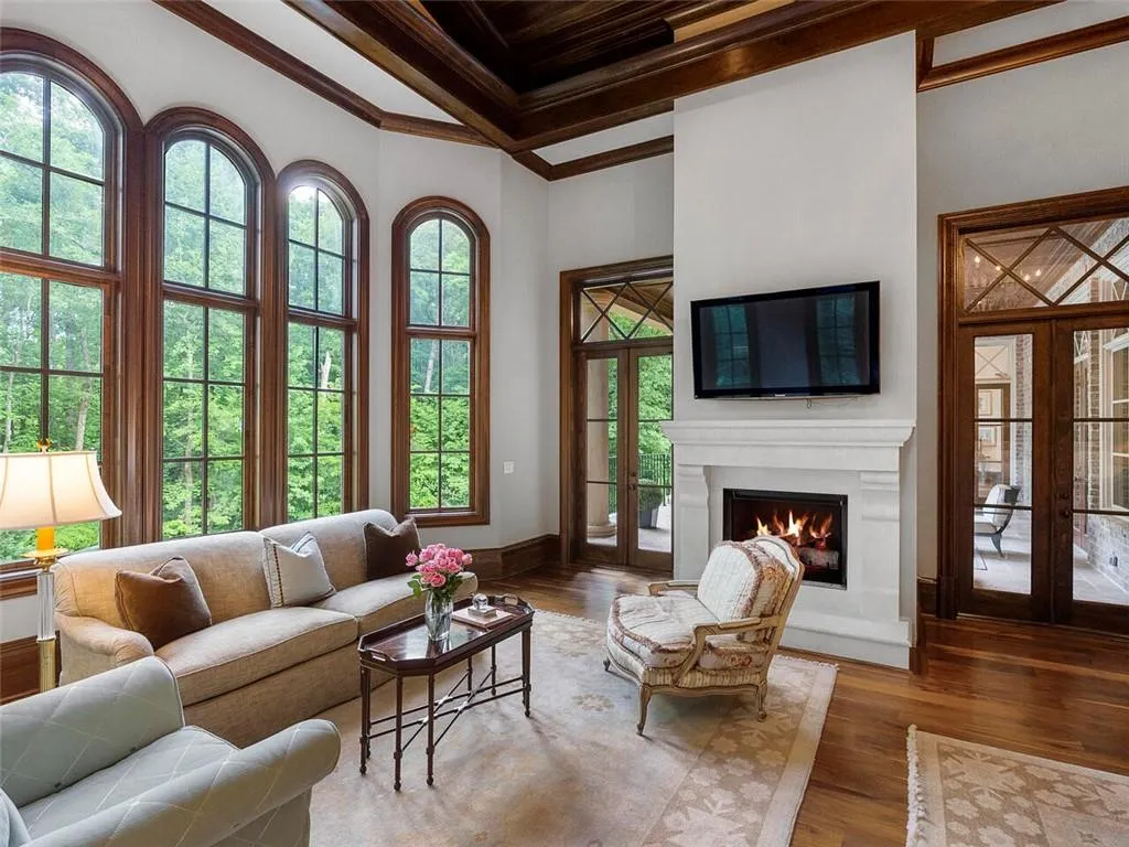 5705 Winterthur Lane, Sandy Springs, Georgia 30328, 8 Bedrooms Bedrooms, ,10 BathroomsBathrooms,Residential,Sold,5705 Winterthur Lane,6948651