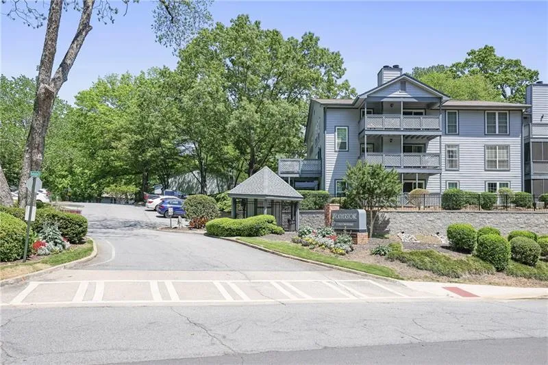 1244 Weatherstone Drive Ne, Atlanta, Georgia 30324, 2 Bedrooms Bedrooms, ,2 BathroomsBathrooms,Residential,For Sale,1244 Weatherstone Drive Ne,7615475