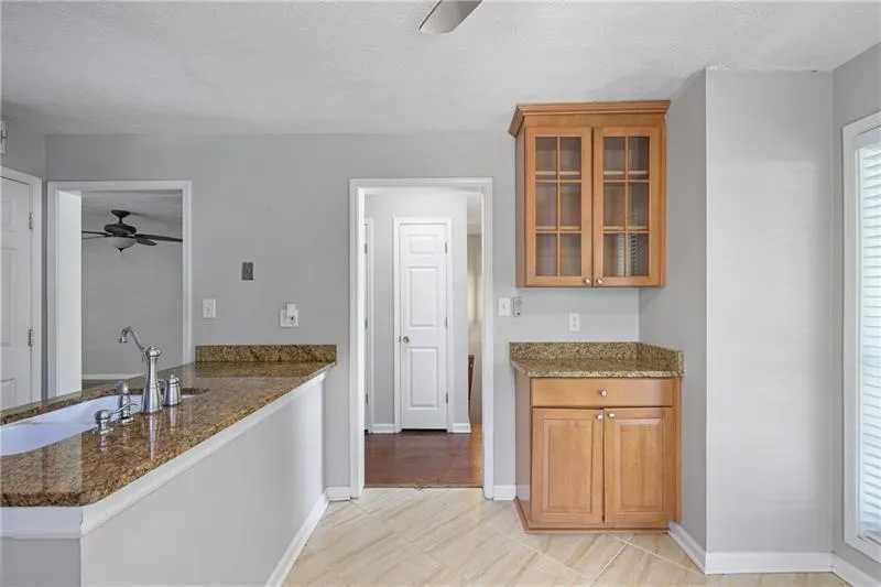 1244 Weatherstone Drive Ne, Atlanta, Georgia 30324, 2 Bedrooms Bedrooms, ,2 BathroomsBathrooms,Residential,For Sale,1244 Weatherstone Drive Ne,7615475