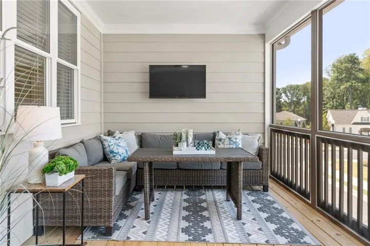 Screened in deck!