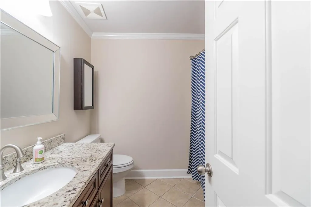 13 Mount Vernon Circle, Sandy Springs, Georgia 30338, 3 Bedrooms Bedrooms, ,2 BathroomsBathrooms,Residential,Sold,13 Mount Vernon Circle,7097448