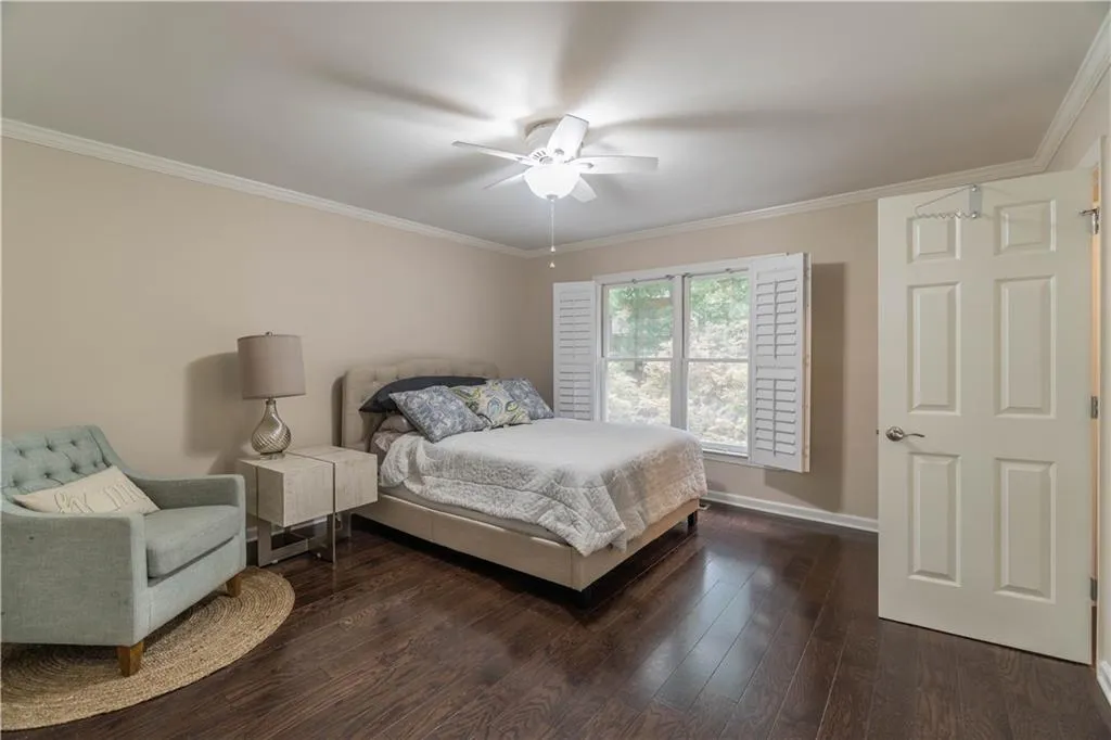 13 Mount Vernon Circle, Sandy Springs, Georgia 30338, 3 Bedrooms Bedrooms, ,2 BathroomsBathrooms,Residential,Sold,13 Mount Vernon Circle,7097448