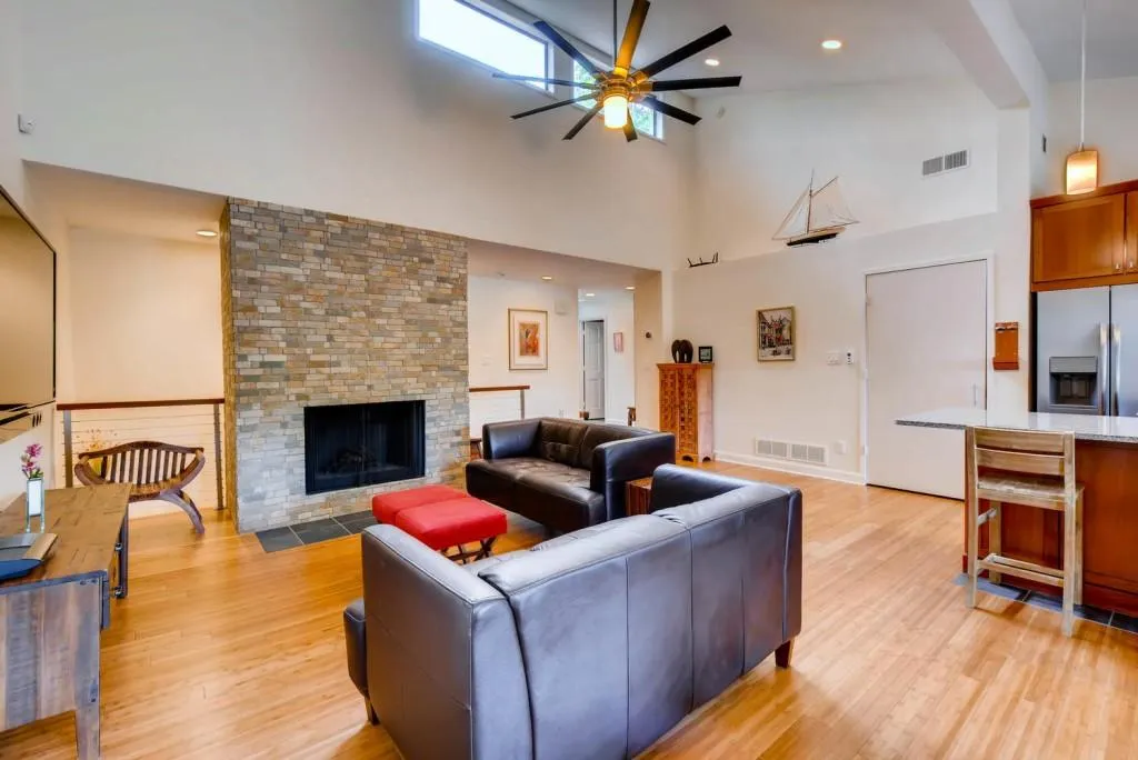 23 Basswood Circle Unit 23, Atlanta, Georgia 30328, 3 Bedrooms Bedrooms, ,3 BathroomsBathrooms,Residential,Sold,23 Basswood Circle Unit 23,5850439