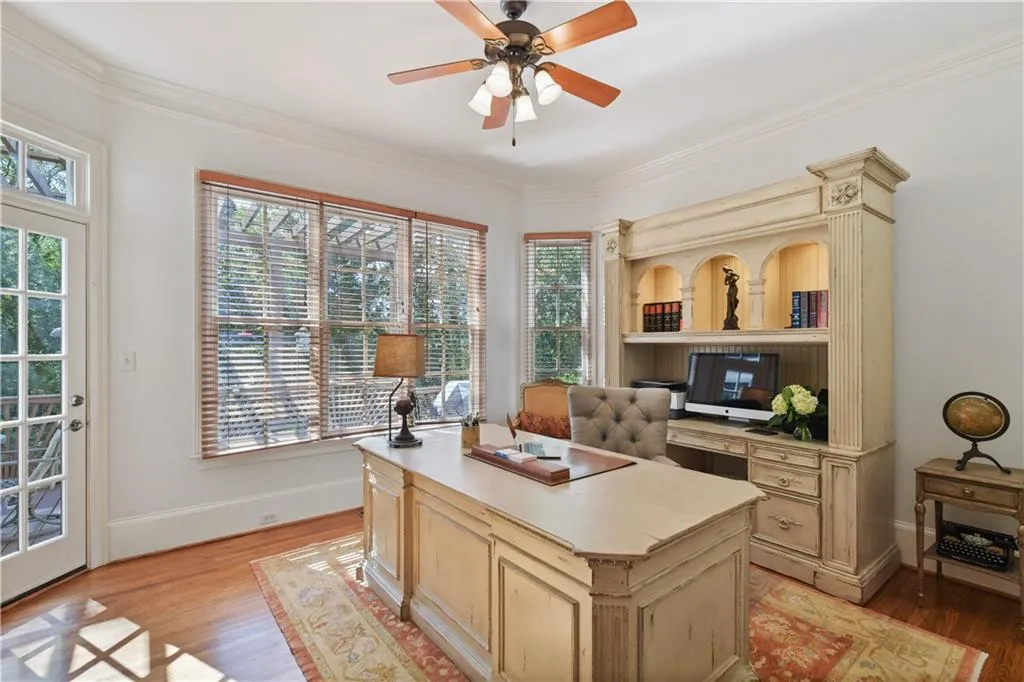 720 Estate Way, Sandy Springs, Georgia 30319, 5 Bedrooms Bedrooms, ,6 BathroomsBathrooms,Residential,Sold,720 Estate Way,6632231