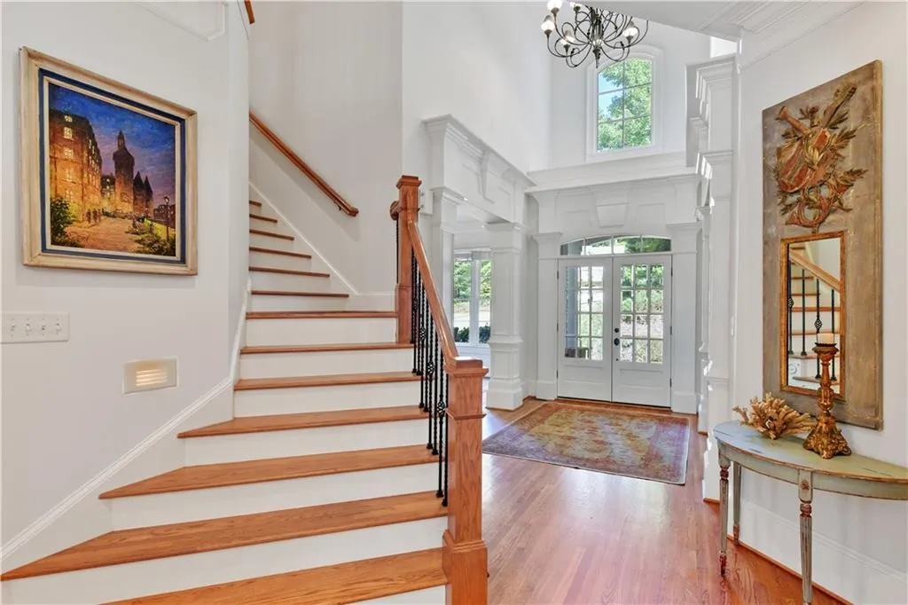 720 Estate Way, Sandy Springs, Georgia 30319, 5 Bedrooms Bedrooms, ,6 BathroomsBathrooms,Residential,Sold,720 Estate Way,6632231