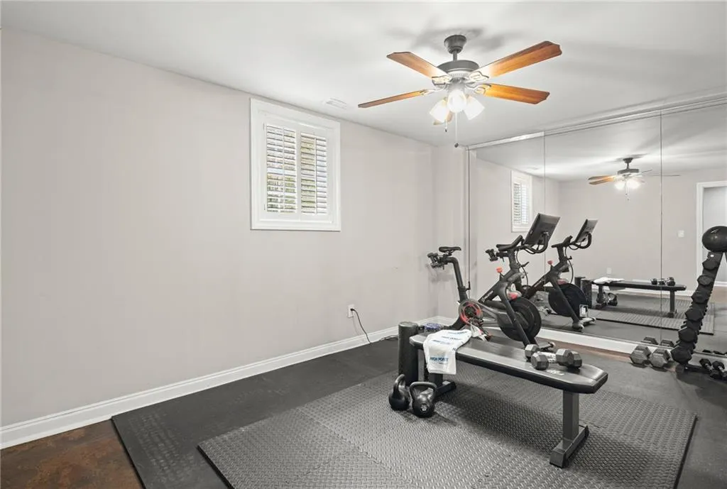 260 Tamer Lane, Atlanta, Georgia 30327, 5 Bedrooms Bedrooms, ,4 BathroomsBathrooms,Residential,For Sale,260 Tamer Lane,7745602