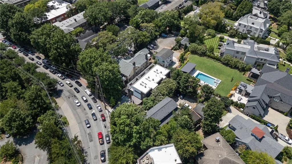 1204 Piedmont Avenue Ne Unit 2, Atlanta, Georgia 30309, 3 Bedrooms Bedrooms, ,3 BathroomsBathrooms,Residential,For Sale,1204 Piedmont Avenue Ne Unit 2,7633960