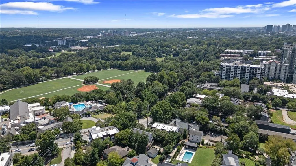 1204 Piedmont Avenue Ne Unit 2, Atlanta, Georgia 30309, 3 Bedrooms Bedrooms, ,3 BathroomsBathrooms,Residential,For Sale,1204 Piedmont Avenue Ne Unit 2,7633960