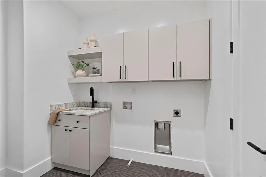 1204 Piedmont Avenue Ne Unit 2, Atlanta, Georgia 30309, 3 Bedrooms Bedrooms, ,3 BathroomsBathrooms,Residential,For Sale,1204 Piedmont Avenue Ne Unit 2,7633960