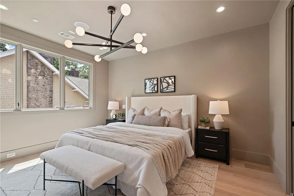 1204 Piedmont Avenue Ne Unit 2, Atlanta, Georgia 30309, 3 Bedrooms Bedrooms, ,3 BathroomsBathrooms,Residential,For Sale,1204 Piedmont Avenue Ne Unit 2,7633960