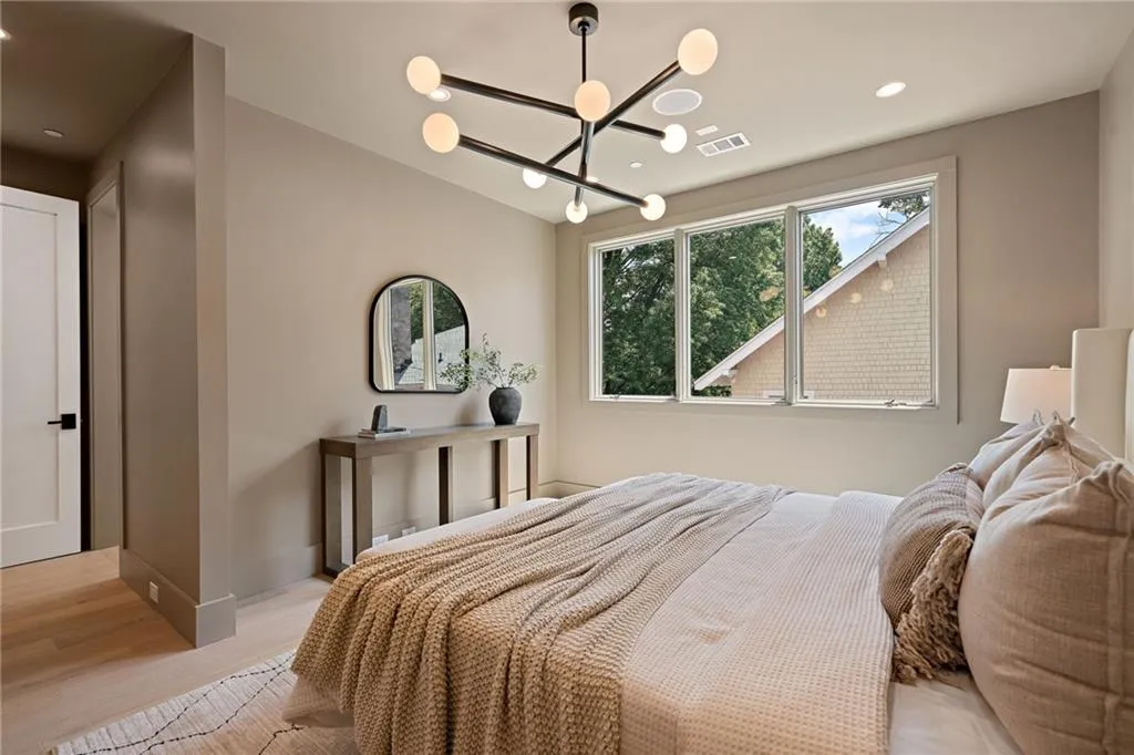1204 Piedmont Avenue Ne Unit 2, Atlanta, Georgia 30309, 3 Bedrooms Bedrooms, ,3 BathroomsBathrooms,Residential,For Sale,1204 Piedmont Avenue Ne Unit 2,7633960