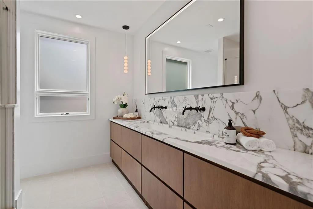 1204 Piedmont Avenue Ne Unit 2, Atlanta, Georgia 30309, 3 Bedrooms Bedrooms, ,3 BathroomsBathrooms,Residential,For Sale,1204 Piedmont Avenue Ne Unit 2,7633960