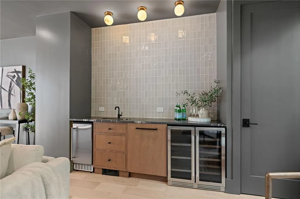 1204 Piedmont Avenue Ne Unit 2, Atlanta, Georgia 30309, 3 Bedrooms Bedrooms, ,3 BathroomsBathrooms,Residential,For Sale,1204 Piedmont Avenue Ne Unit 2,7633960