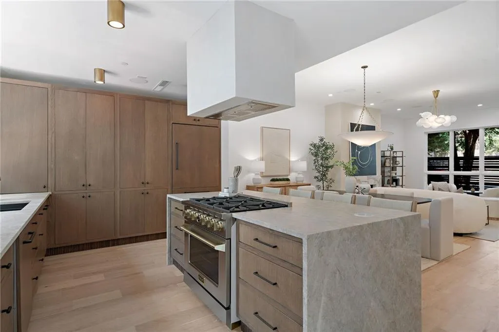 1204 Piedmont Avenue Ne Unit 2, Atlanta, Georgia 30309, 3 Bedrooms Bedrooms, ,3 BathroomsBathrooms,Residential,For Sale,1204 Piedmont Avenue Ne Unit 2,7633960