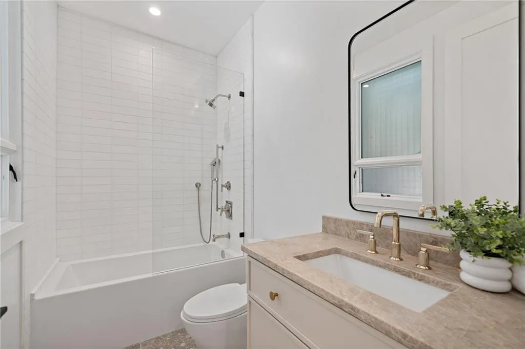 1204 Piedmont Avenue Ne Unit 2, Atlanta, Georgia 30309, 3 Bedrooms Bedrooms, ,3 BathroomsBathrooms,Residential,For Sale,1204 Piedmont Avenue Ne Unit 2,7633960