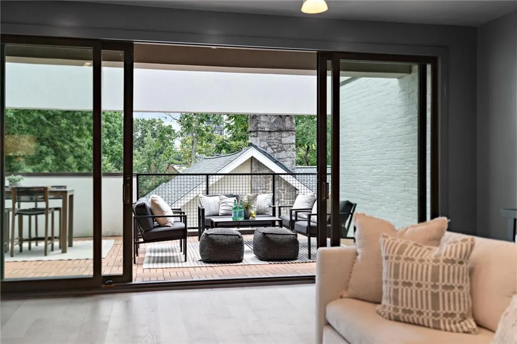 1204 Piedmont Avenue Ne Unit 2, Atlanta, Georgia 30309, 3 Bedrooms Bedrooms, ,3 BathroomsBathrooms,Residential,For Sale,1204 Piedmont Avenue Ne Unit 2,7633960