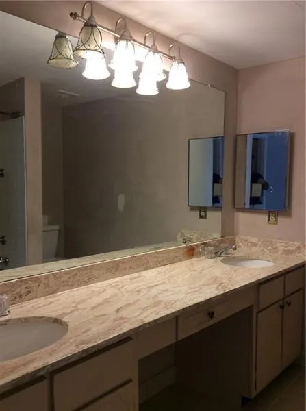 6851 Roswell Road Unit B14, Atlanta, Georgia 30328, 3 Bedrooms Bedrooms, ,2 BathroomsBathrooms,Residential,Sold,6851 Roswell Road Unit B14,6071627