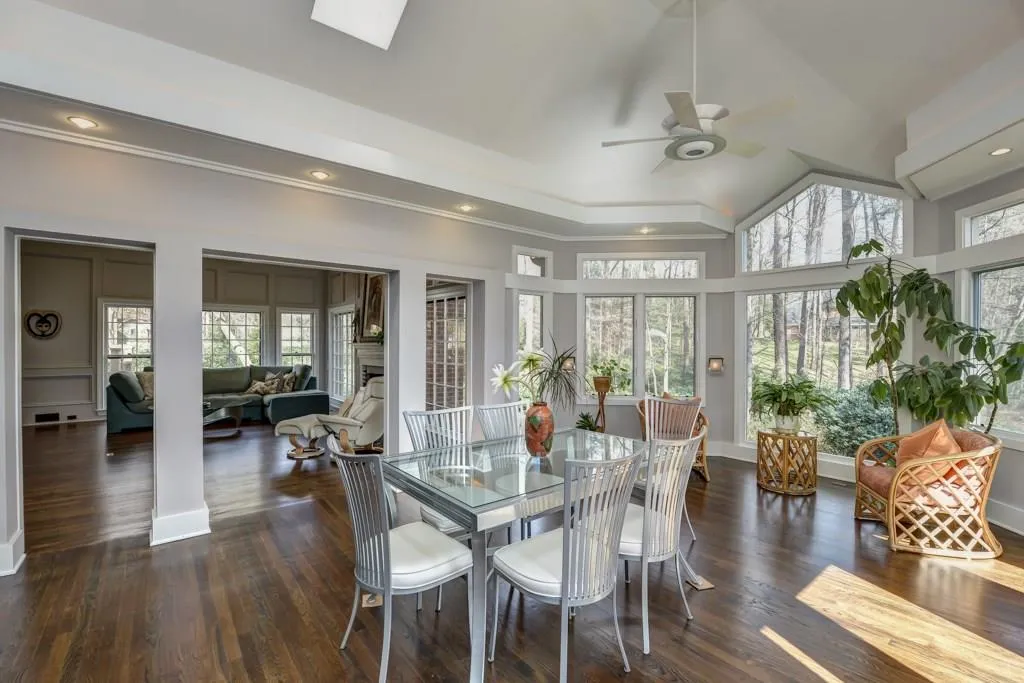 5585 Errol Place, Sandy Springs, Georgia 30327, 5 Bedrooms Bedrooms, ,4 BathroomsBathrooms,Residential,Sold,5585 Errol Place,5653617