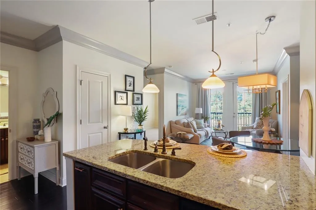 901 Abernathy Road Unit 4260, Sandy Springs, Georgia 30328, 2 Bedrooms Bedrooms, ,2 BathroomsBathrooms,Residential,Sold,901 Abernathy Road Unit 4260,6802873