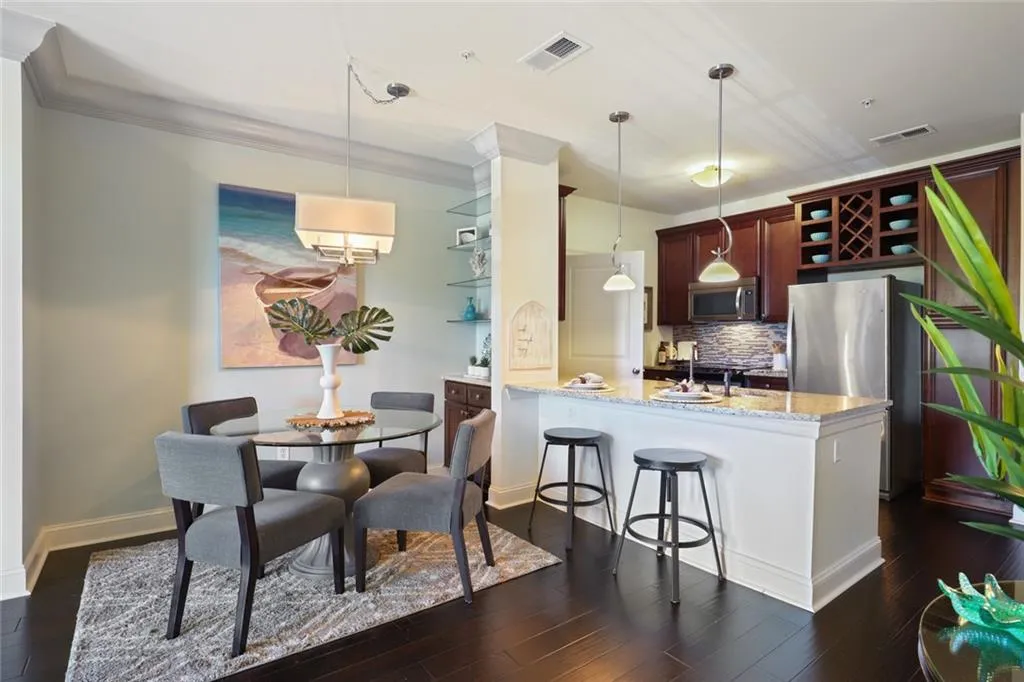 901 Abernathy Road Unit 4260, Sandy Springs, Georgia 30328, 2 Bedrooms Bedrooms, ,2 BathroomsBathrooms,Residential,Sold,901 Abernathy Road Unit 4260,6802873