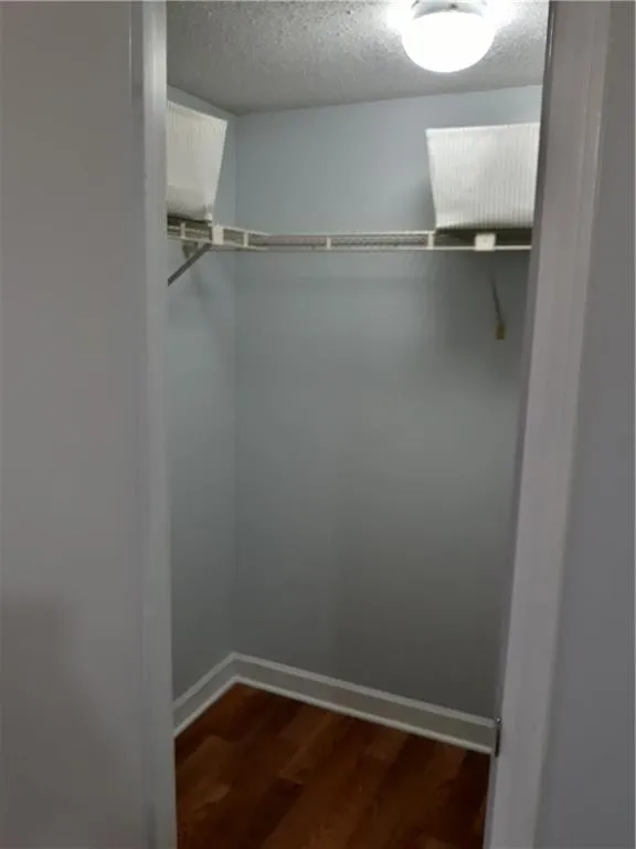 1512 Wingate Way, Sandy Springs, Georgia 30350, 2 Bedrooms Bedrooms, ,2 BathroomsBathrooms,Residential,Sold,1512 Wingate Way,6809571