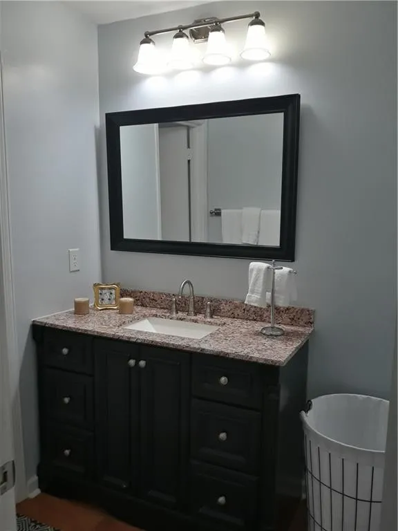 1512 Wingate Way, Sandy Springs, Georgia 30350, 2 Bedrooms Bedrooms, ,2 BathroomsBathrooms,Residential,Sold,1512 Wingate Way,6809571