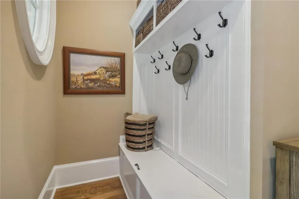 5600 Long Island Drive Nw, Sandy Springs, Georgia 30327, 6 Bedrooms Bedrooms, ,6 BathroomsBathrooms,Residential,Sold,5600 Long Island Drive Nw,7436351 5600 Long Island Drive Nw, Sandy Springs, Georgia 30327, 6 Bedrooms Bedrooms, ,6 BathroomsBathrooms,Residential,Sold,5600 Long Island Drive Nw,7436351