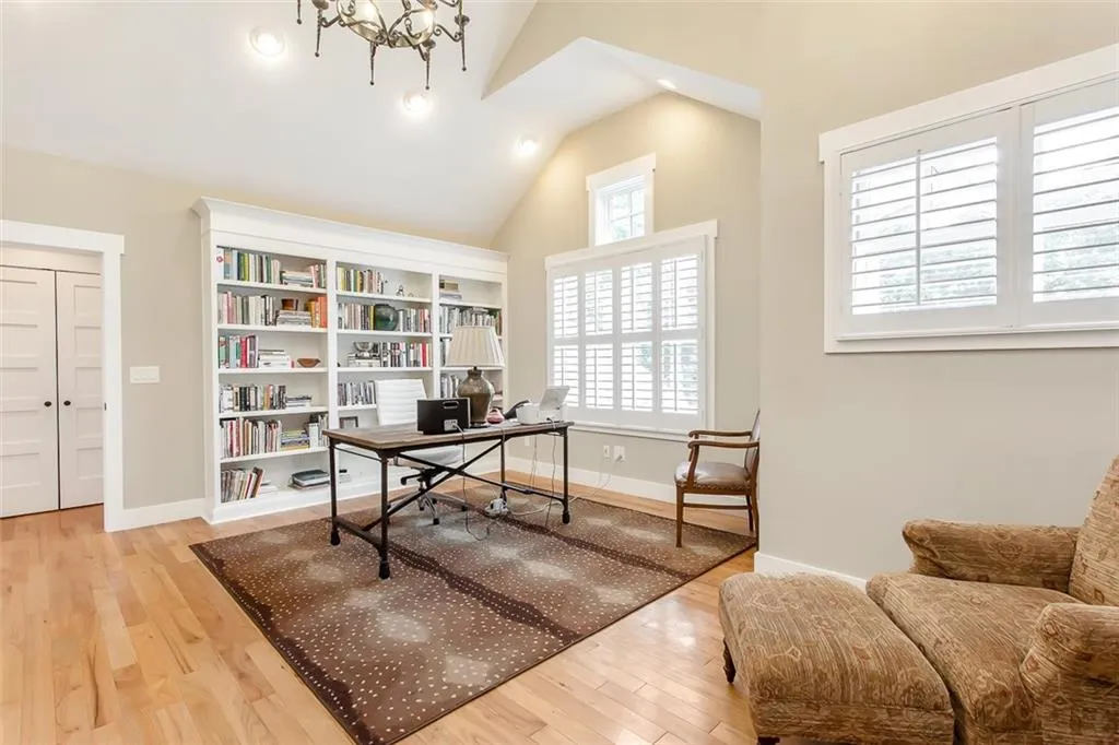 20 Angus Trail, Sandy Springs, Georgia 30328, 5 Bedrooms Bedrooms, ,4 BathroomsBathrooms,Residential,Sold,20 Angus Trail,6732843