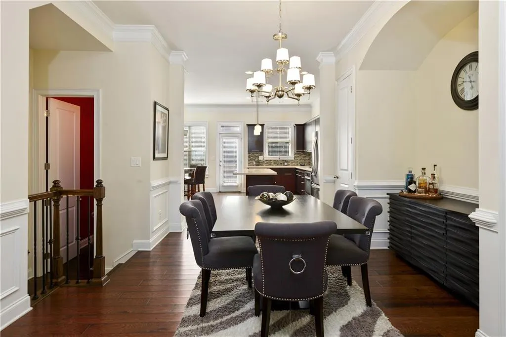 306 Alderwood Lane, Sandy Springs, Georgia 30328, 3 Bedrooms Bedrooms, ,3 BathroomsBathrooms,Residential,Sold,306 Alderwood Lane,6961699