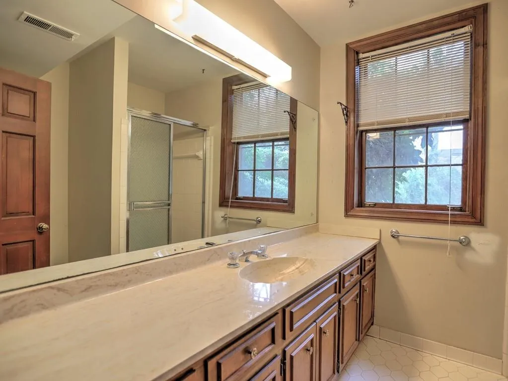 645 River Chase Ridge, Atlanta, Georgia 30328, 5 Bedrooms Bedrooms, ,4 BathroomsBathrooms,Residential,Sold,645 River Chase Ridge,6517298
