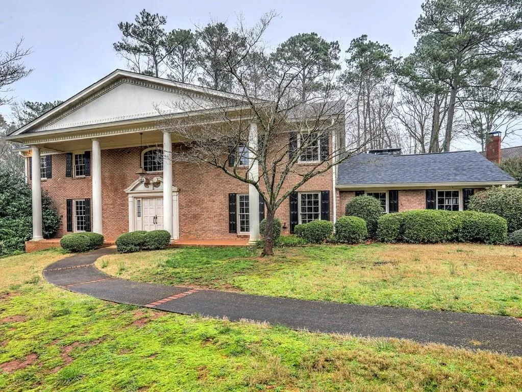 645 River Chase Ridge, Atlanta, Georgia 30328, 5 Bedrooms Bedrooms, ,4 BathroomsBathrooms,Residential,Sold,645 River Chase Ridge,6517298