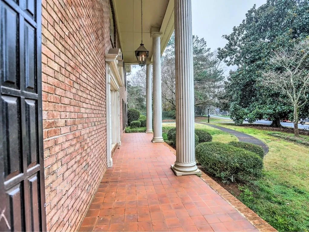645 River Chase Ridge, Atlanta, Georgia 30328, 5 Bedrooms Bedrooms, ,4 BathroomsBathrooms,Residential,Sold,645 River Chase Ridge,6517298