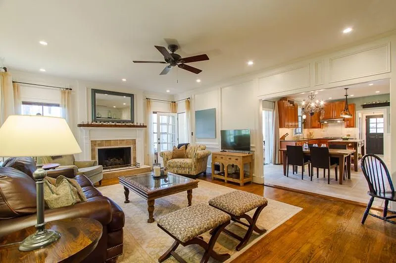 9220 Huntcliff Trace, Atlanta, Georgia 30350, 6 Bedrooms Bedrooms, ,3 BathroomsBathrooms,Residential,Sold,9220 Huntcliff Trace,5633040