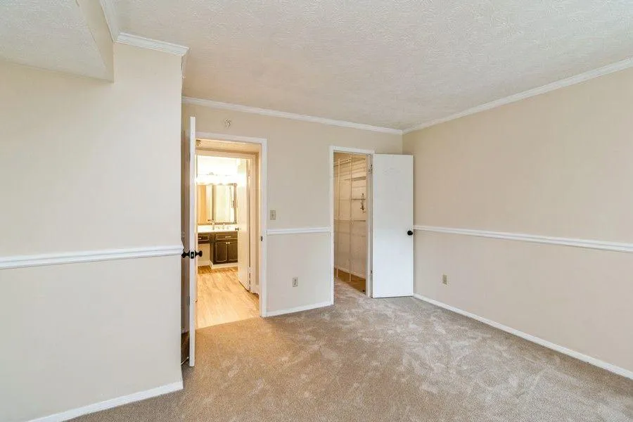 906 Natchez Trace, Atlanta, Georgia 30350, 2 Bedrooms Bedrooms, ,2 BathroomsBathrooms,Residential,Sold,906 Natchez Trace,6911988