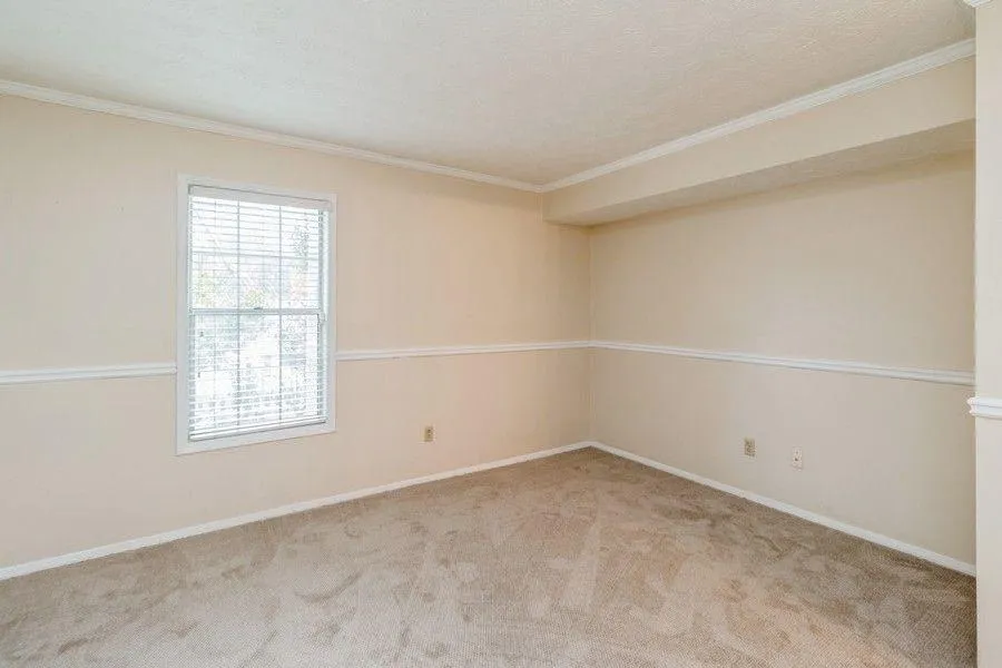 906 Natchez Trace, Atlanta, Georgia 30350, 2 Bedrooms Bedrooms, ,2 BathroomsBathrooms,Residential,Sold,906 Natchez Trace,6911988