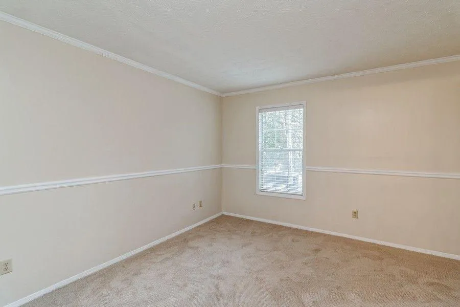 906 Natchez Trace, Atlanta, Georgia 30350, 2 Bedrooms Bedrooms, ,2 BathroomsBathrooms,Residential,Sold,906 Natchez Trace,6911988