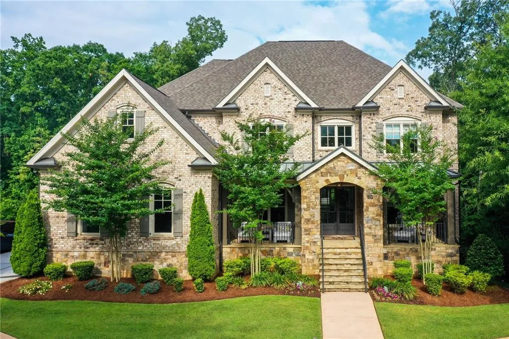 475 Belada Boulevard, Atlanta, Georgia 30342, 5 Bedrooms Bedrooms, ,4 BathroomsBathrooms,Residential,Sold,475 Belada Boulevard,6948173