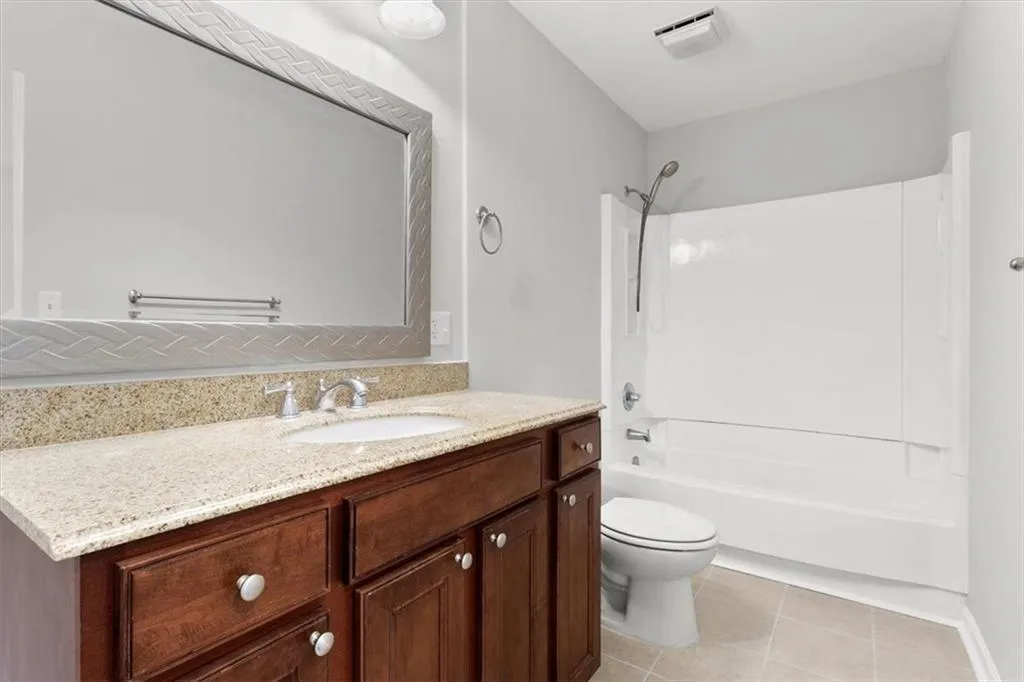 3014 Wingate Way, Sandy Springs, Georgia 30350, 2 Bedrooms Bedrooms, ,2 BathroomsBathrooms,Residential,Sold,3014 Wingate Way,6948075